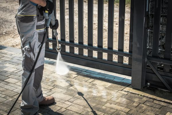 Paver Cleaning Service in Sylvania