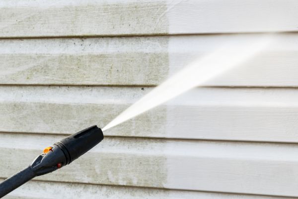 House Exterior Cleaning in Sylvania