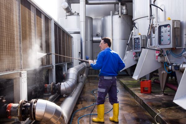 Industrial Pressure Washing in Sylvania