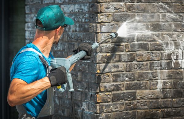 Commercial Building Washing in Sylvania