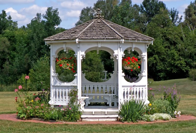 Gazebo Cleaning