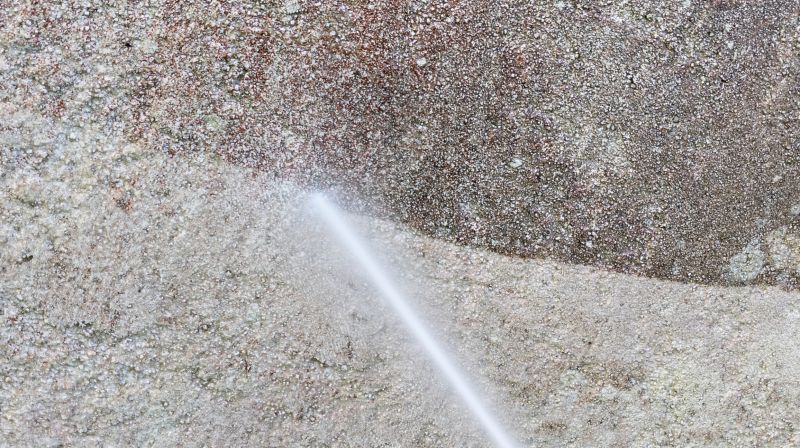 Cleaning Exterior Walls